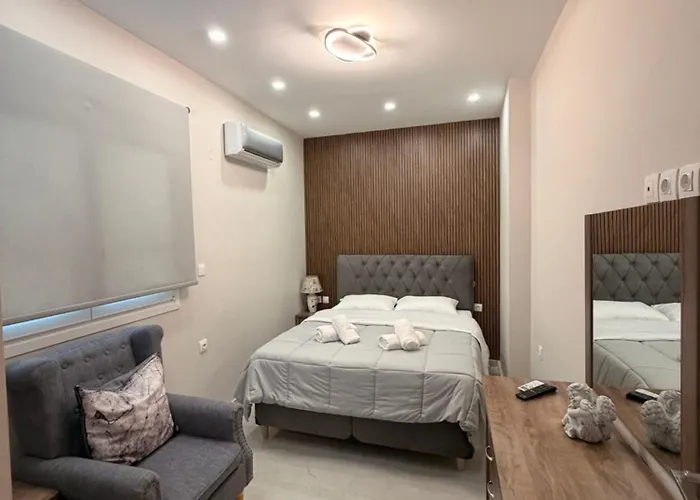 Aggelos 1 Πανσιόν *